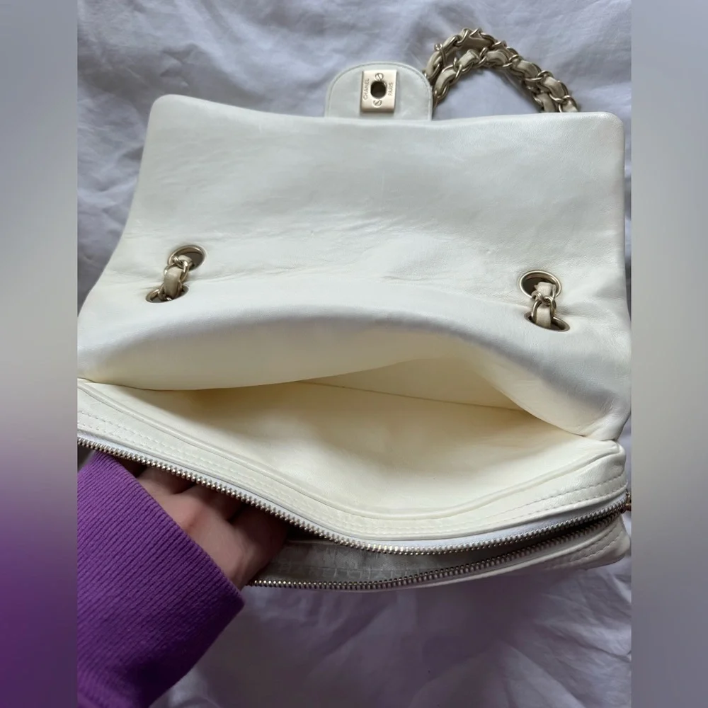 Vintage Chanel Rose Flap Bag - Picture 8 of 11